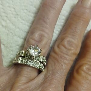 Wedding Set Of Elegant Detailed Rings With White Sapphires, Size 8